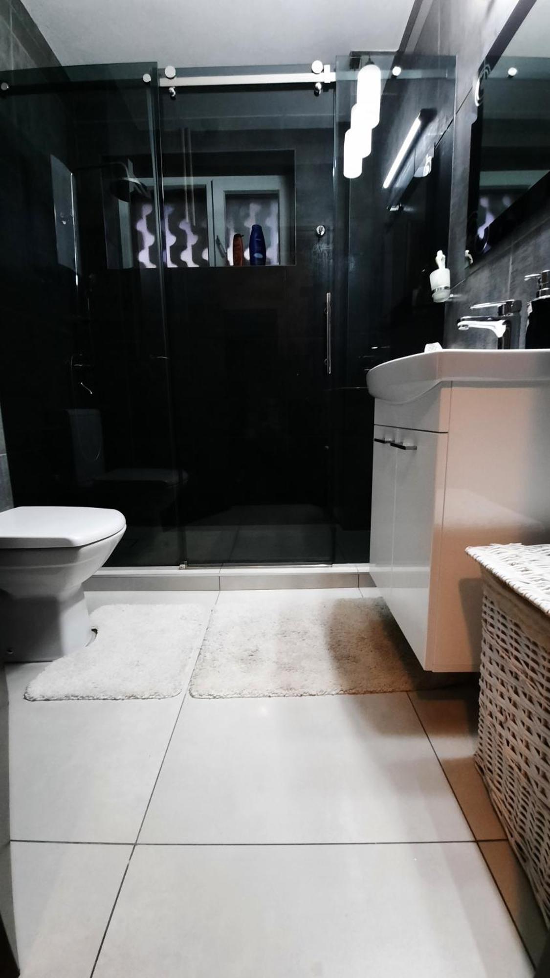 Apartman D Lux Jacuzzi Kragujevac Exterior foto